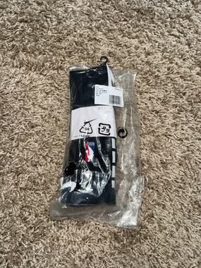 Nike NBA knee high basketball socks in black size large - NEW